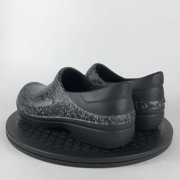 Crogs Neria Pro II Slip Resistant Work Clogs Black Polka Dot Women's Size 7 - Picture 7 of 12